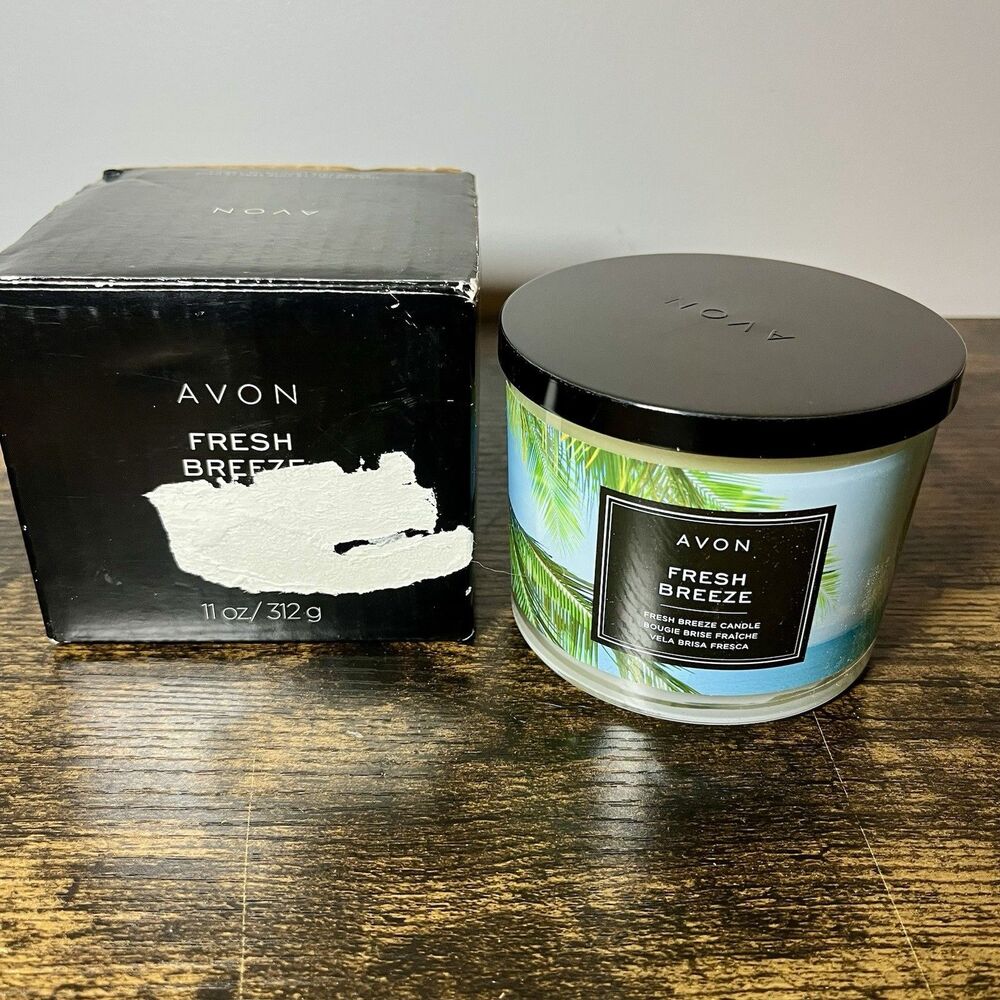 Avon Fresh Breeze 3-Wick Candle 11 Oz New In Box Home Fragrance Decor